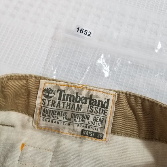 Timberland Stratham Issue Cargo Short - Picture 9 of 10